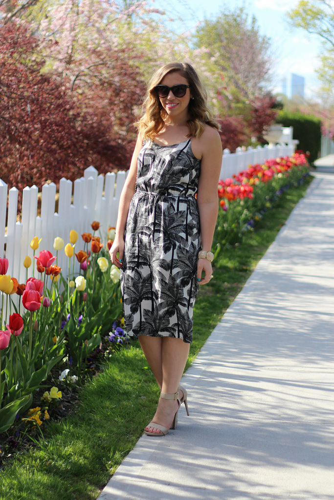 Room for Style: Black & White Spring Style