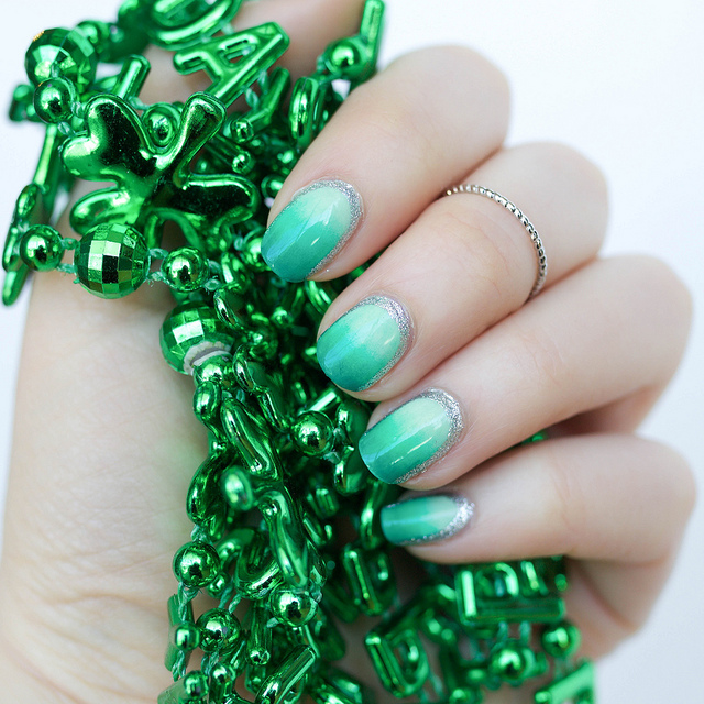 St. Patrick’s Day Green Ombré Manicure