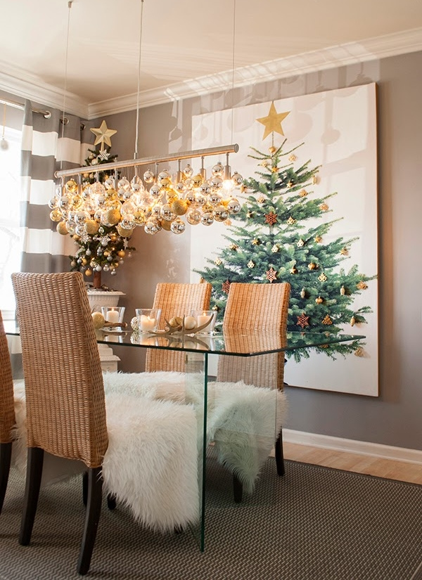 How to Decorate for Christmas in Small Spaces
