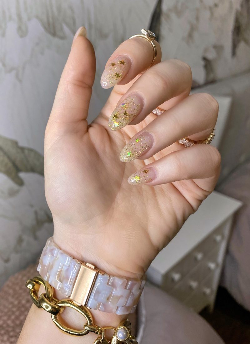 Manicure of the Month: Gold Glitter Star Nails