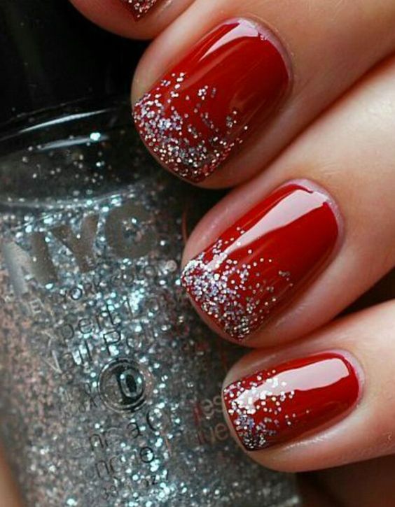 Red Glitter Ombre Christmas Nails